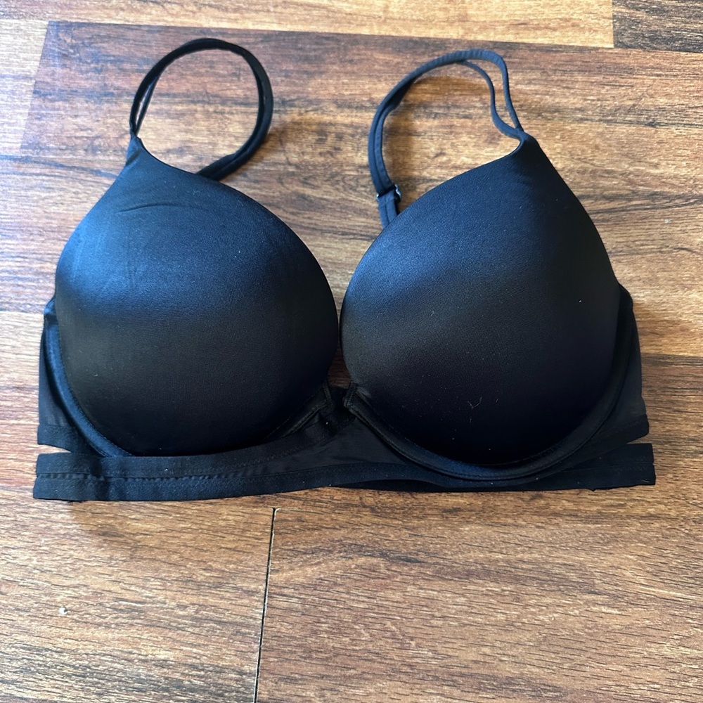 Victorias Secret Very Sexy Pushup 32DD